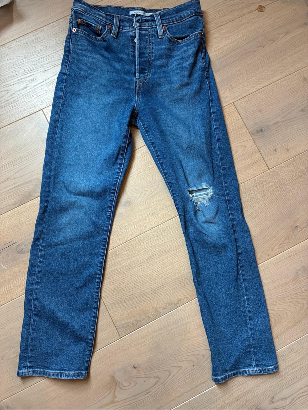 Levi’s high rise wedgie straight jeans
